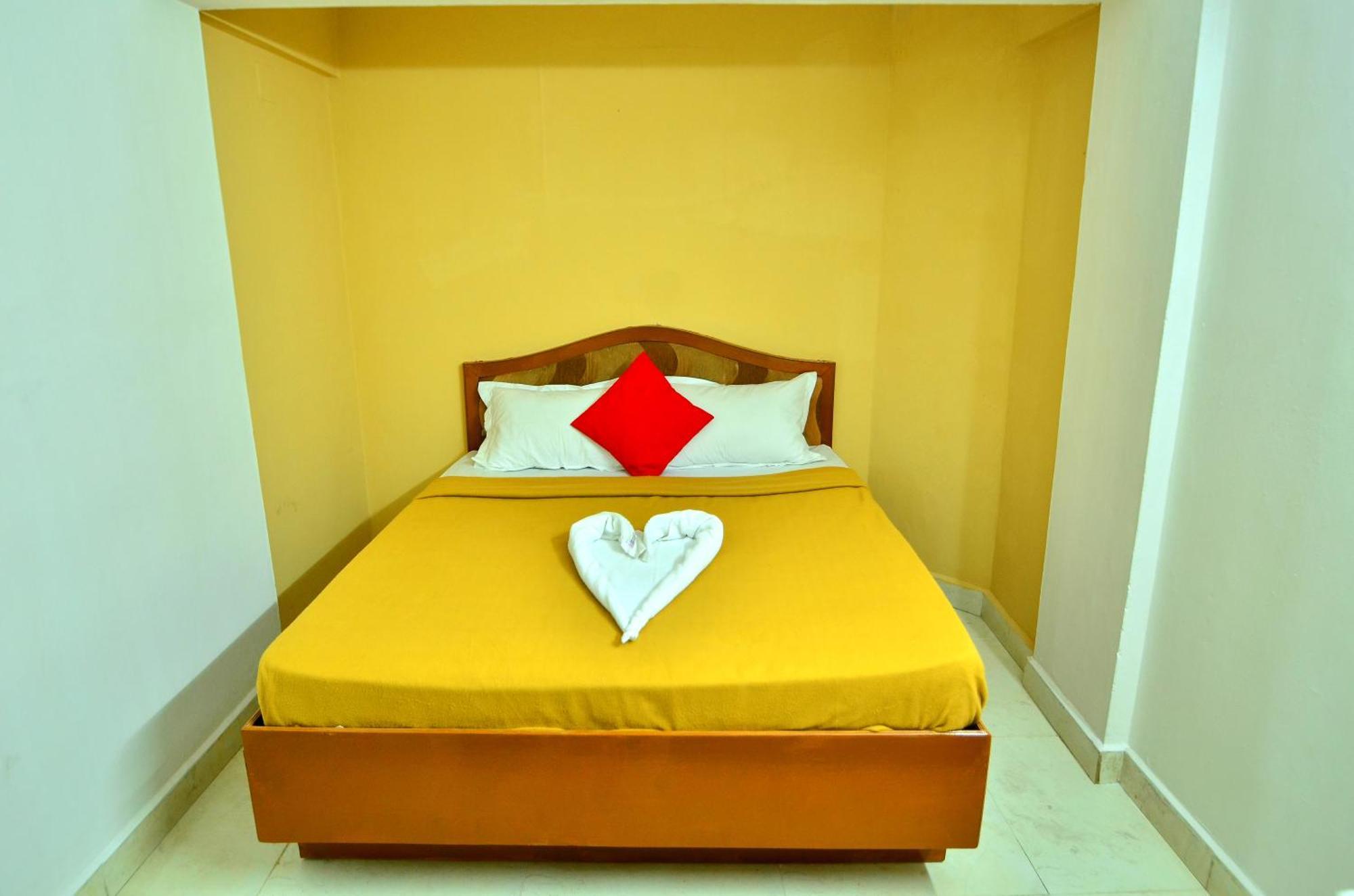 Estay Sk Residency Ooty Bagian luar foto