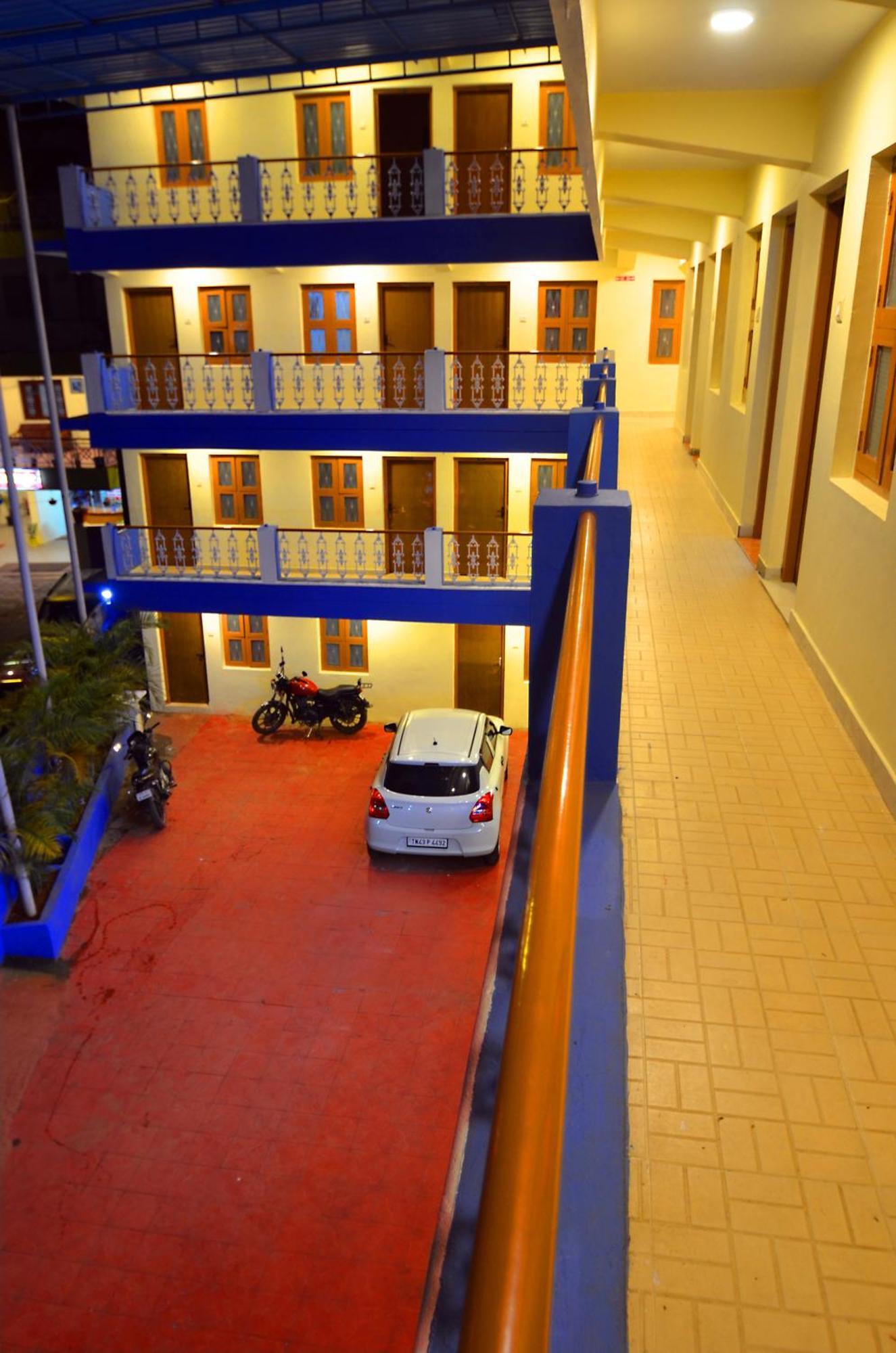 Estay Sk Residency Ooty Bagian luar foto
