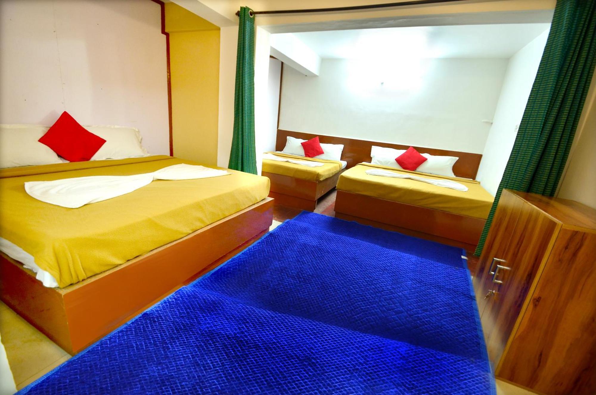 Estay Sk Residency Ooty Bagian luar foto